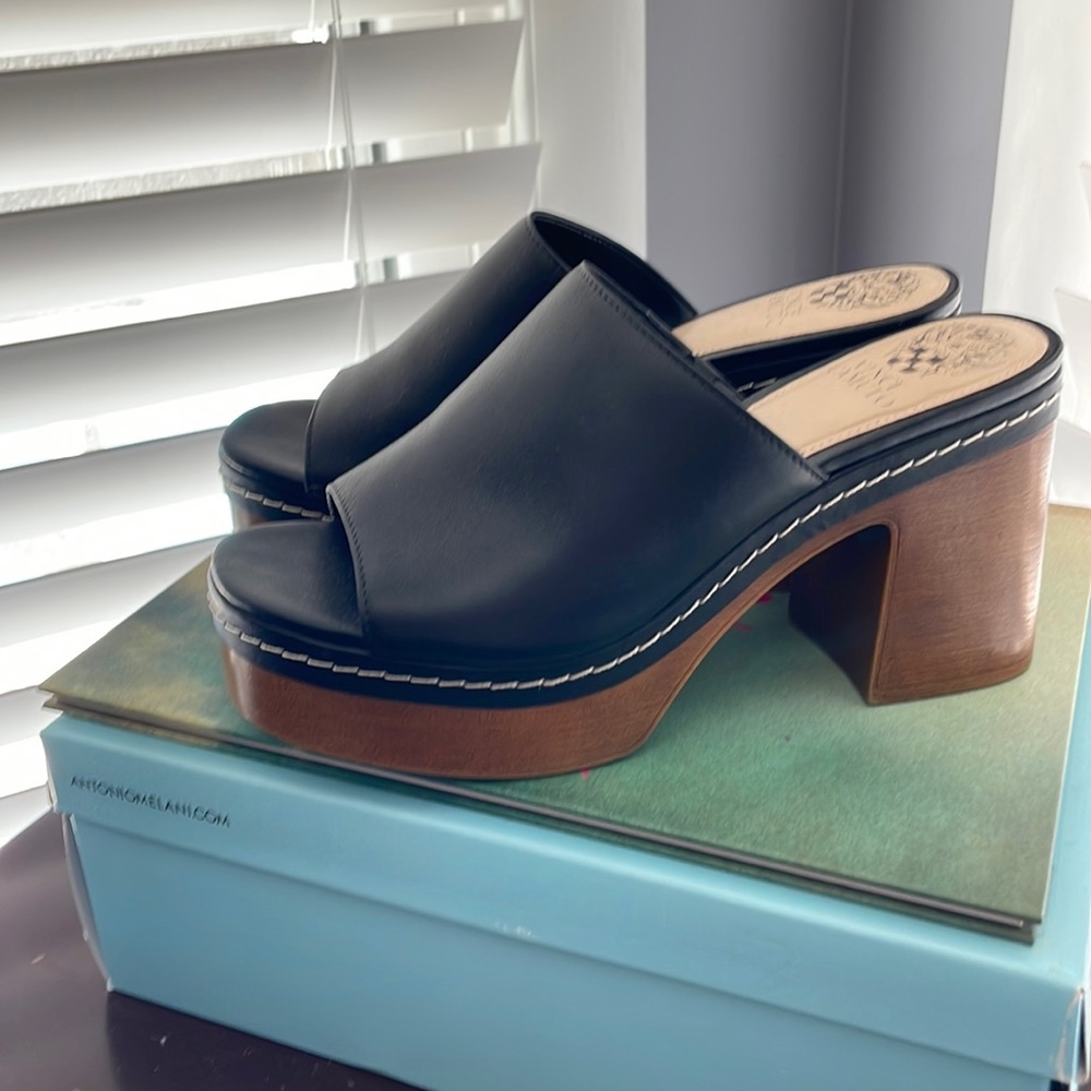 Vince Camuto Mayaly chunky platform sandal